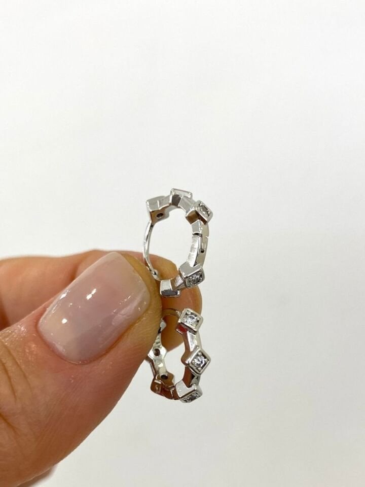 ''Özel Seri'' Minimal Halka Küpe