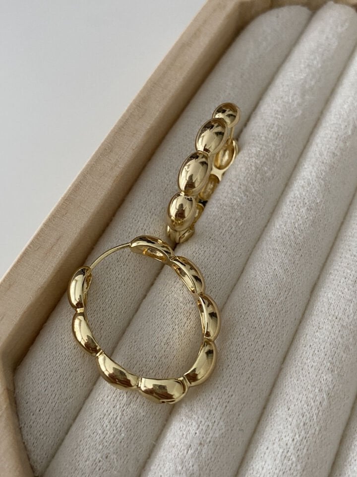 Boğumlu Oval Halka Küpe