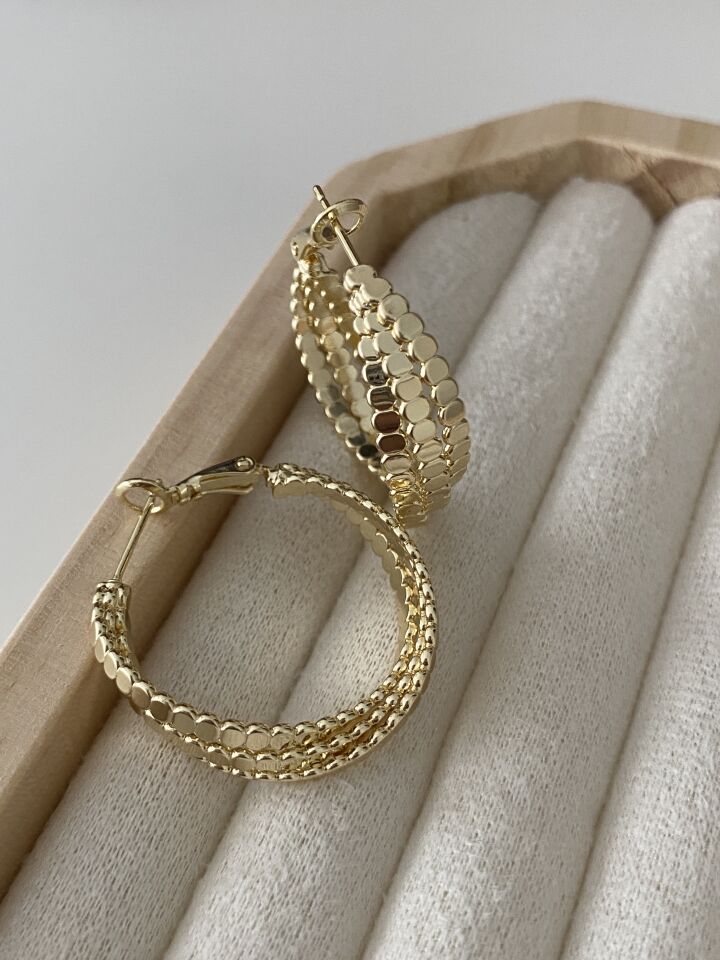 Ezme Model Halka Küpe