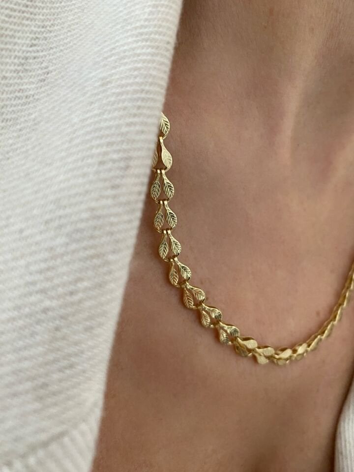 Lazer Kesim Tam Tur Yaprak Detay Kolye (50cm)